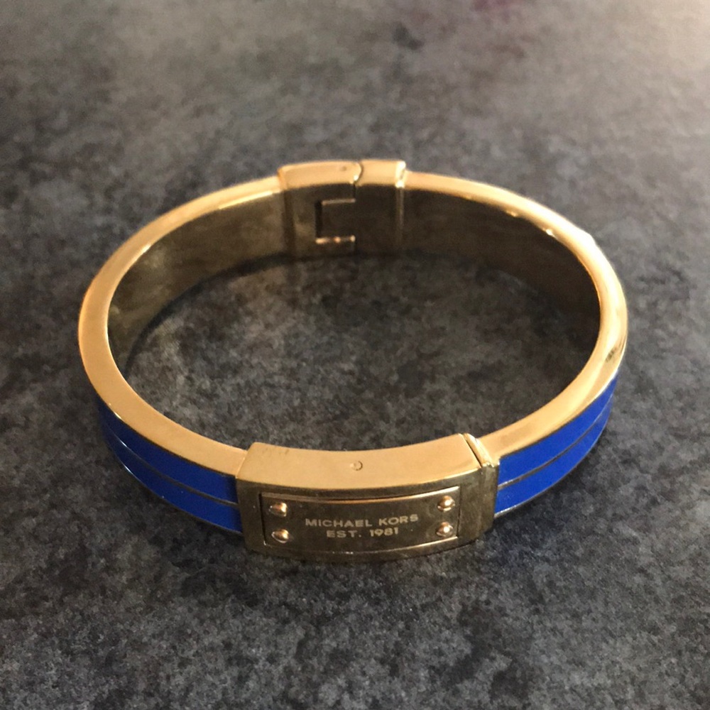 Michael Kors Logo Plaque Hinge Bangle
